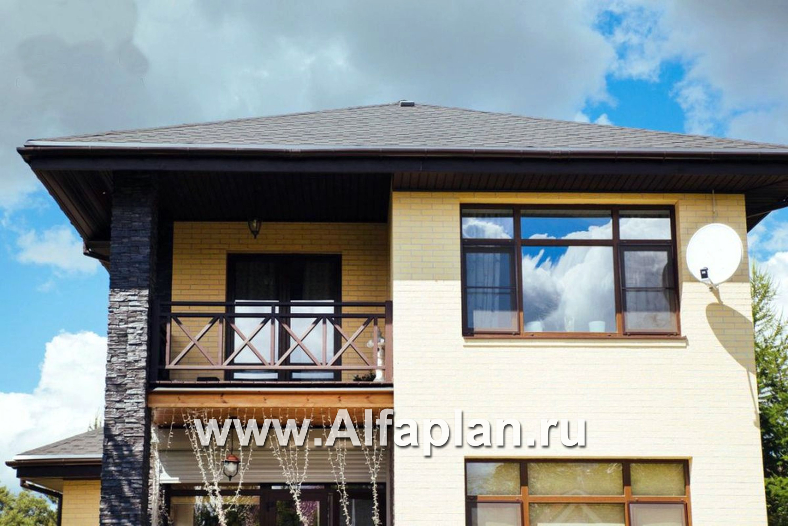 Проекты домов Альфаплан - «Оникс» - компактный двухэтажный дом для небольшого участка - дополнительное изображение №3