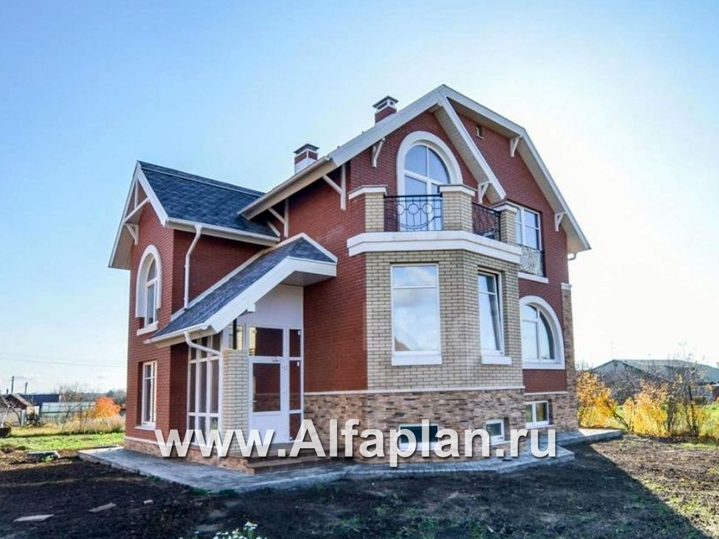 Проекты домов Альфаплан - «Лаура»- трехэтажный загородный дом с террасой - основное изображение