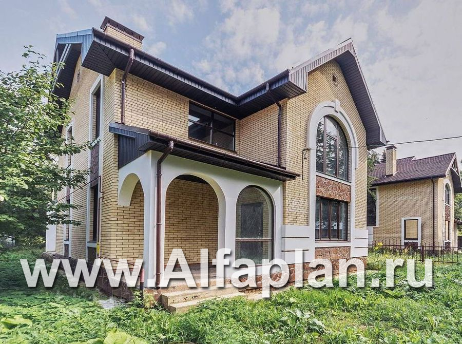 Проекты домов Альфаплан - «Монрепо» - компактный дом для узкого участка - дополнительное изображение №2
